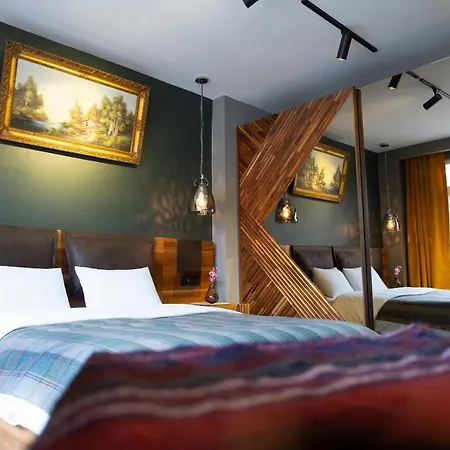 Luxury Of A With The Comfort Of In The Center Of Kadikoy *